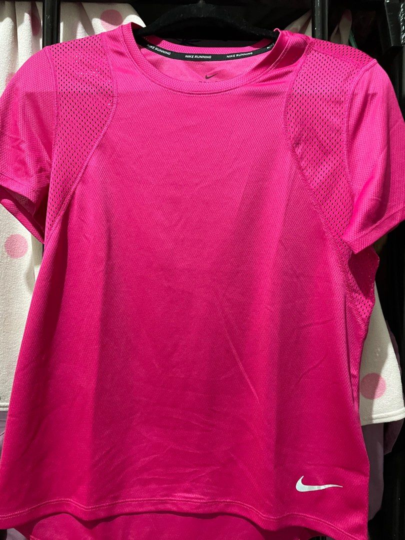 Nike Dri fit Shirt, Women's Fashion, Activewear on Carousell