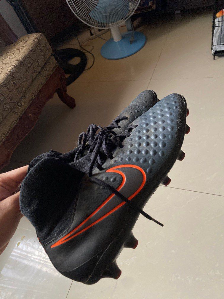 nike football shoes for men