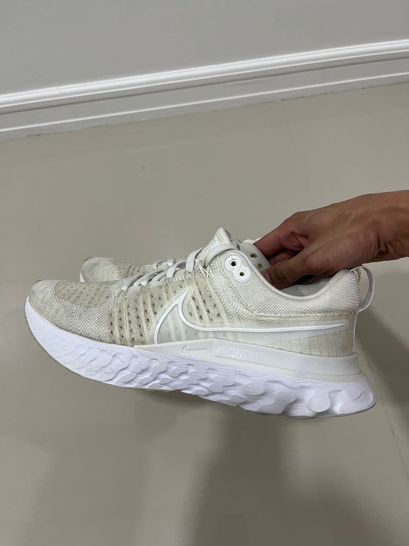 Nike Infinity React 2 triple white, Men's Fashion, Footwear, Sneakers