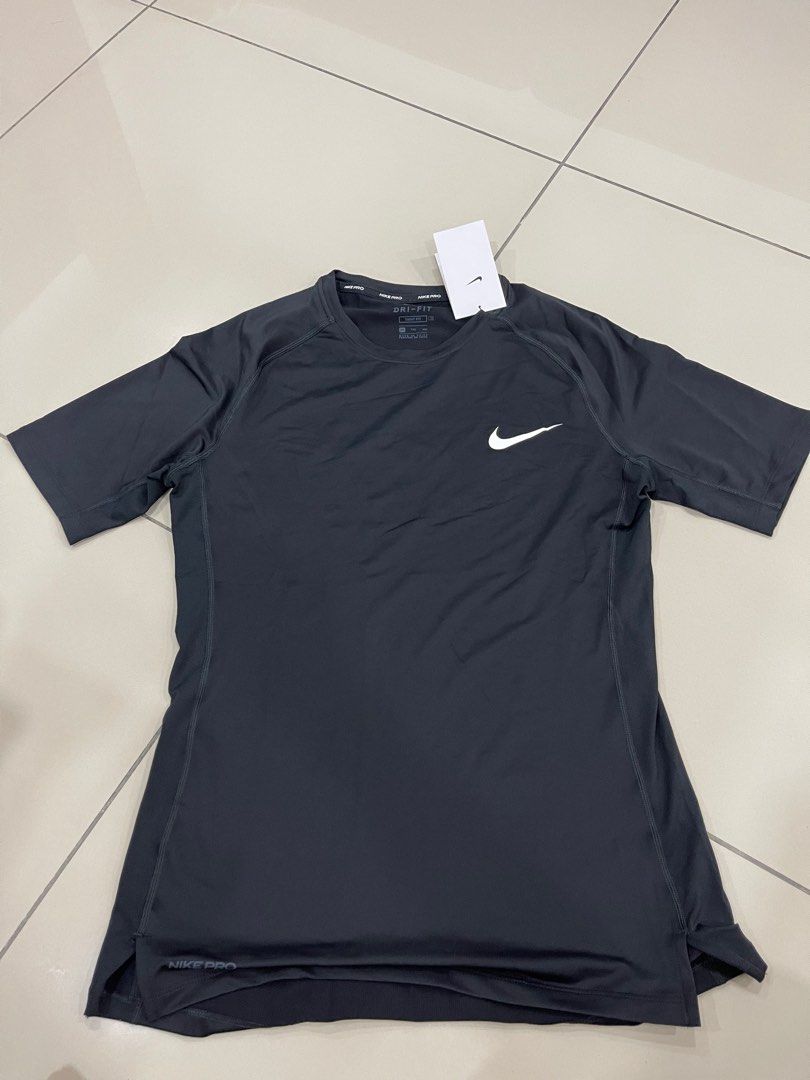 Nike pro running shirt best sale