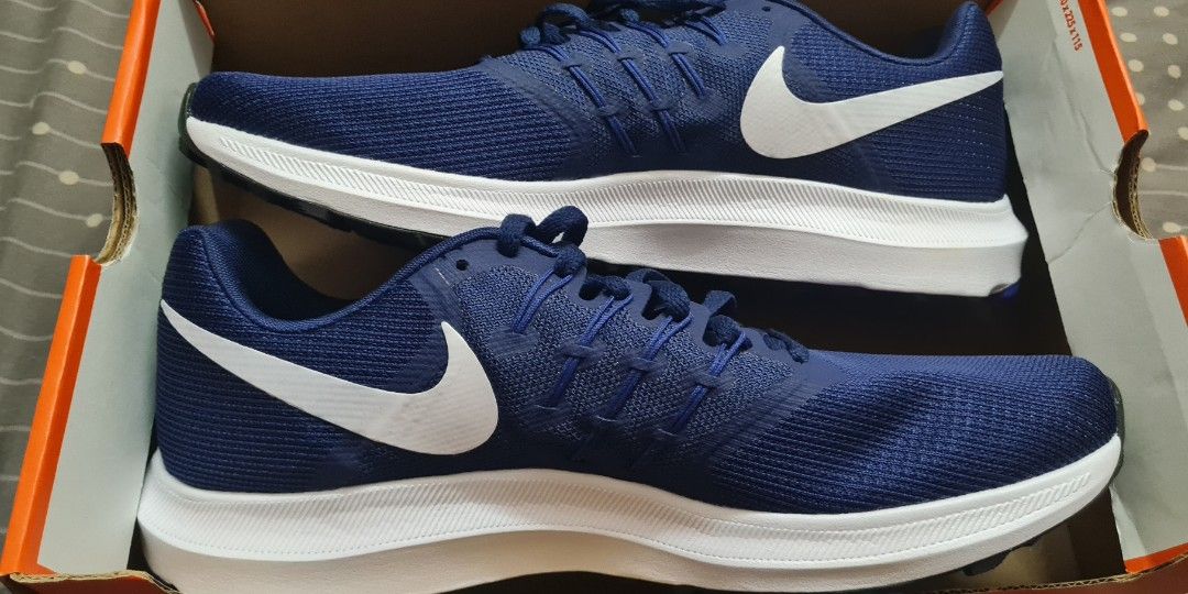 Nike top swift blue