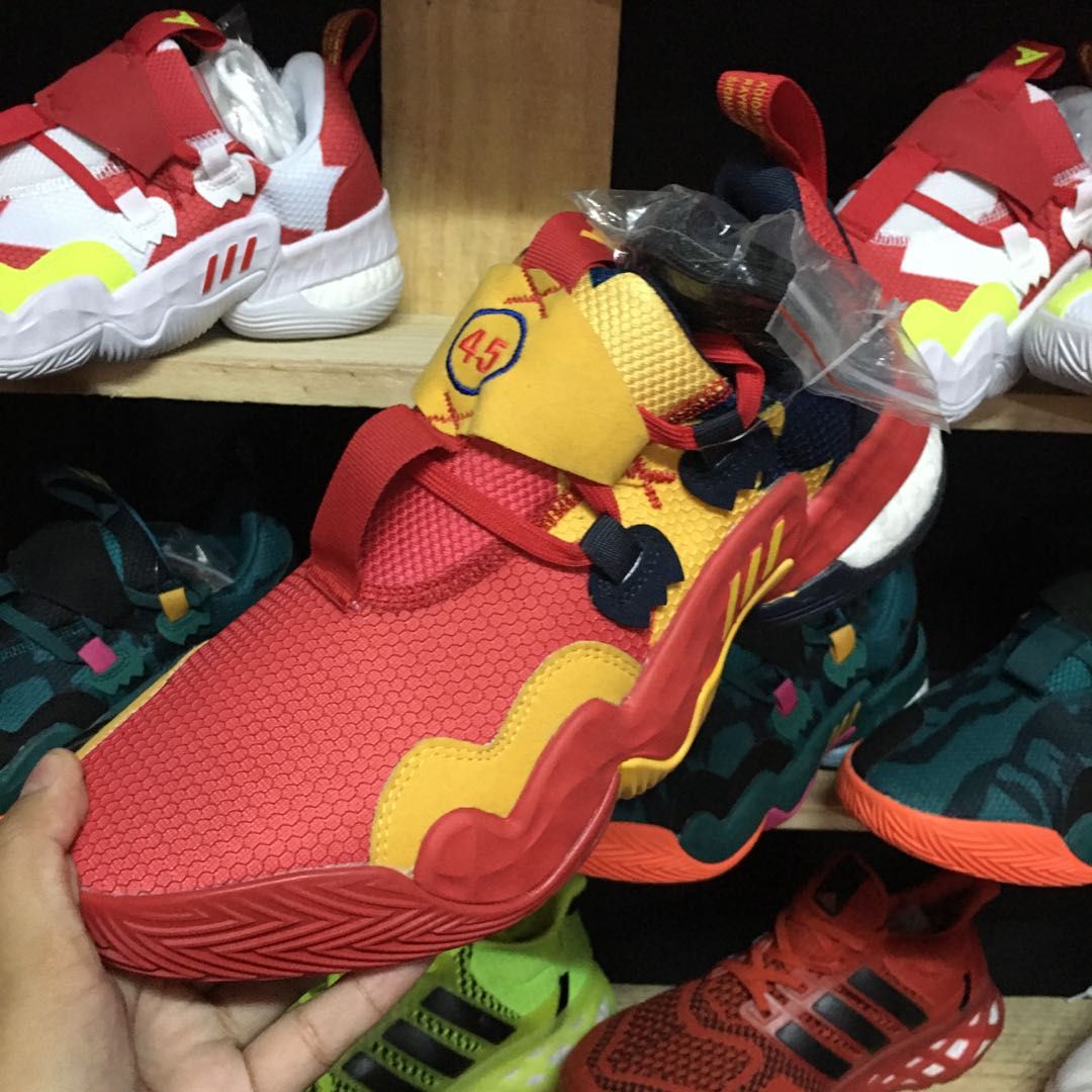 trae young nike