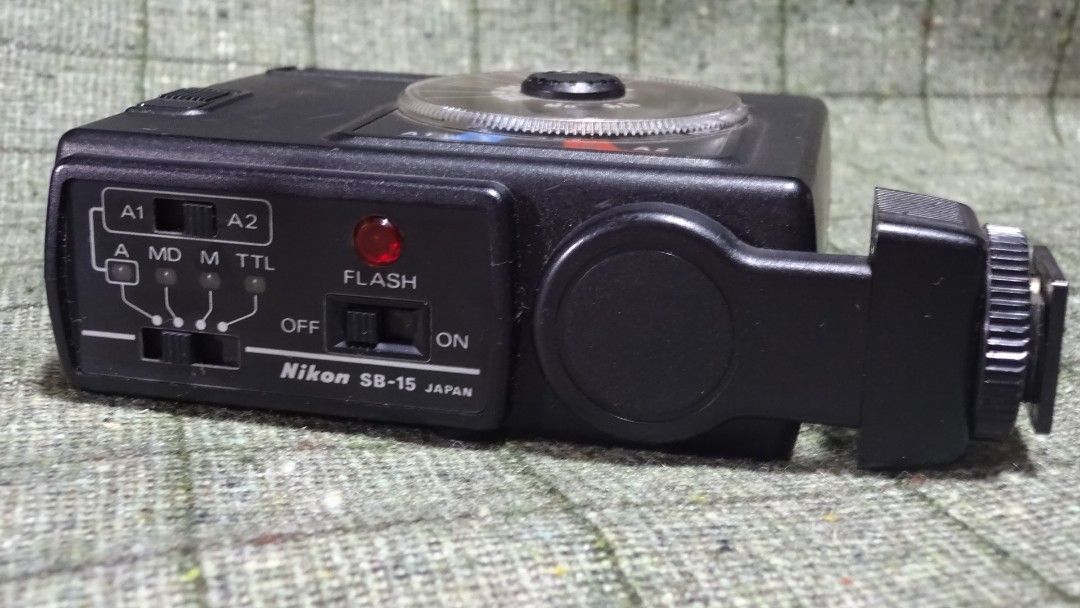 Nikon Speedlight SB-15 camera flash (Category: Flashes) located in Paranaque City. Submitted by kutoi.ancheta (Listing ID 1200193192, Image 2). Description: Nikon Speedlight SB-15 camera flash https://www.mir.com.my/rb/photography/hardwares/classics/nikonf3ver2/flash/sb15/index.htm ₱2000 Condition: seems to be functioning! Compatibility is your responsibility! As is only! No warranties! pm for inquiries. Sure buyers only! #nikonspeedlight #Speedl