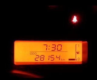 Nissan Almera 1.5 (M)