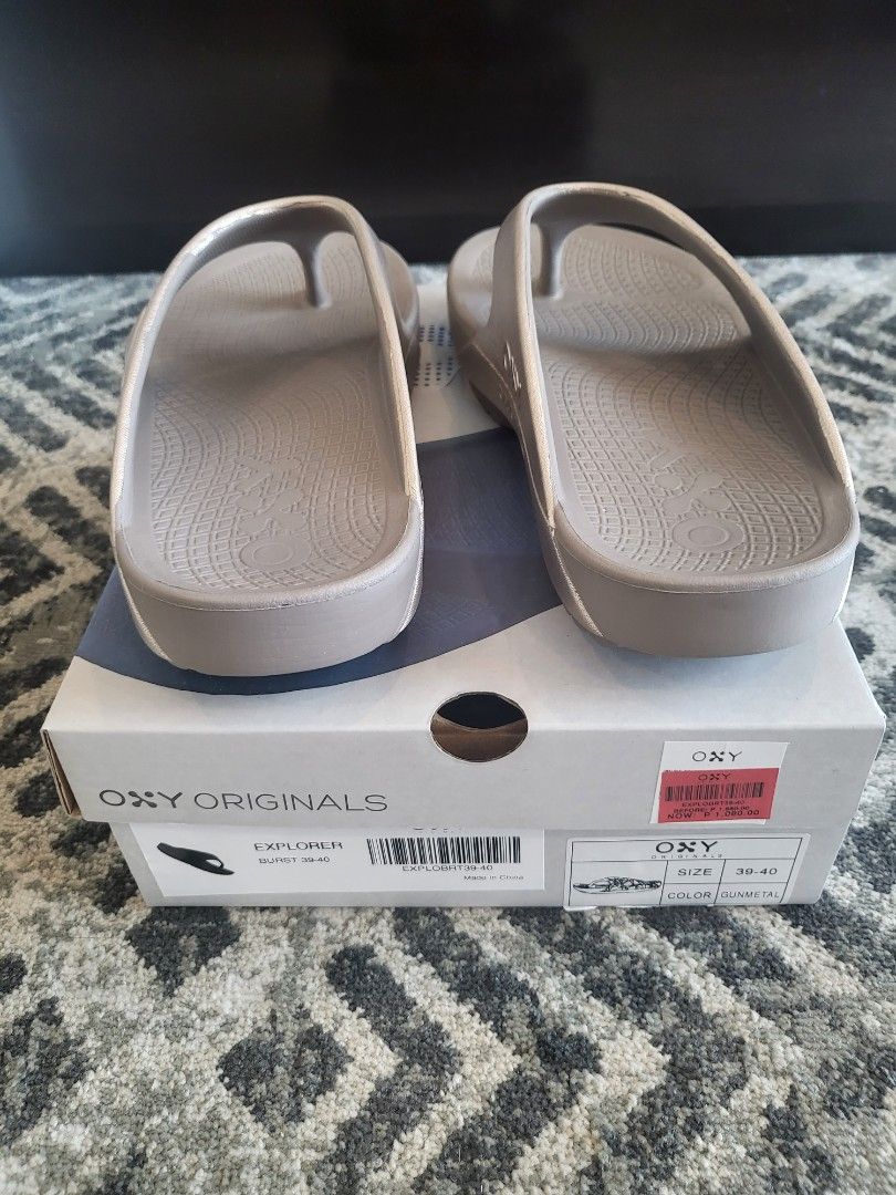 Oxy Original with box, Women's Fashion, Footwear, Slippers and slides ...
