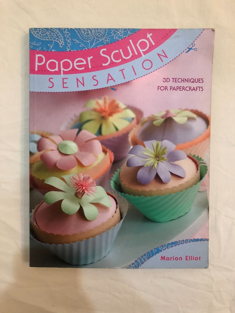 Paper Handicrafts Guide Book (Paper Sculpting Sculpture Origami Arts