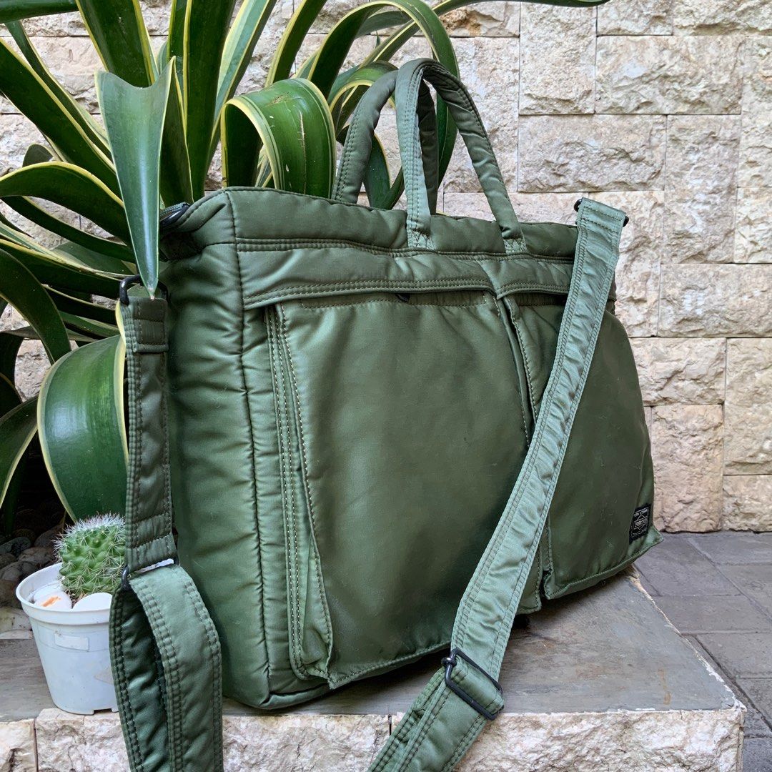 PORTER YOSHIDA CO TANKER 2WAY BRIEFCASE SAGE GREEN, Fesyen Pria - Main Image