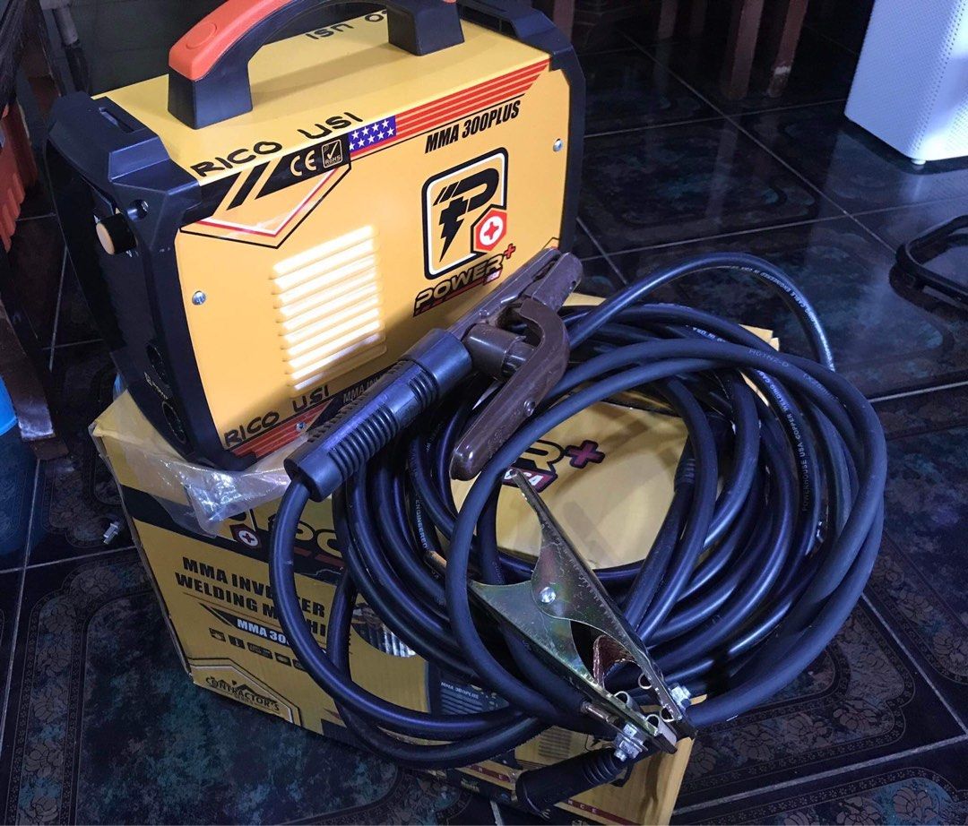 Powerhouse 300a inverter welding machine, Commercial & Industrial