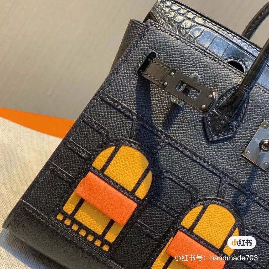 Pre order: Tote Bag Genuine Leather Faubourg Birkin Luxury Women's Handbag  house bag Pattern Trendy Large Capacity Casual Tote, Women's Fashion, Bags  & Wallets, Tote Bags on Carousell