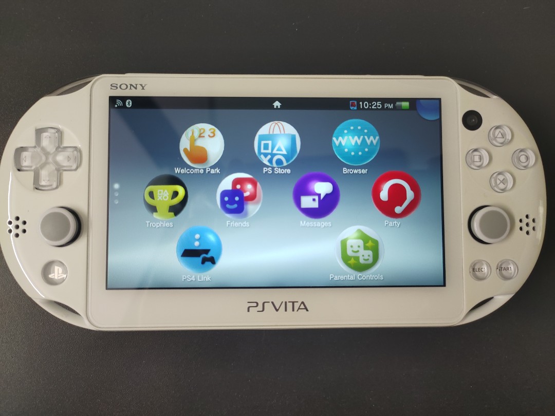 PS Vita 2000, Video Gaming, Video Game Consoles, PlayStation on Carousell