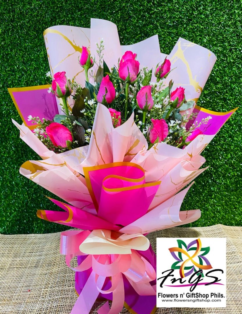 Roses Flower Bouquet Delivery, Furniture & Home Living, Home Decor