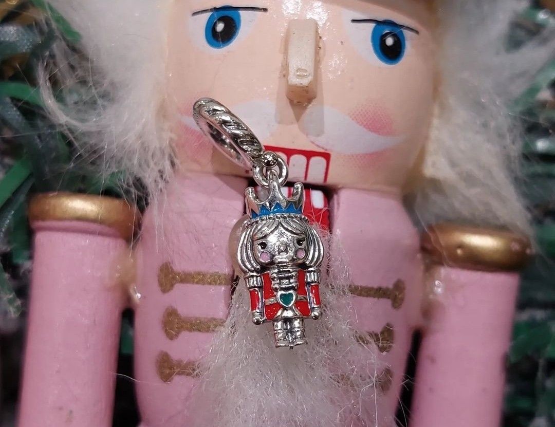 SALE AUTH PANDORA FESTIVE NUTCRACKER DANGLE CHARM Women s Fashion Jewelry Organizers Charms on Carousell
