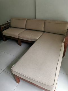 (Category: ) located in . Submitted by suzy28 (Listing ID 1200188542, Image 1). Description: .
