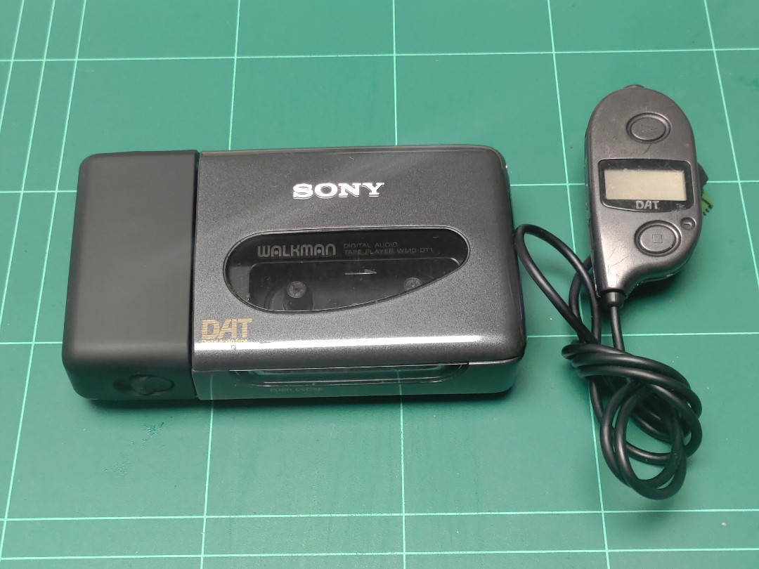 SONY WMD-DT1 再生専用DATプレイヤー リモコン付き - ポータブルプレーヤー
