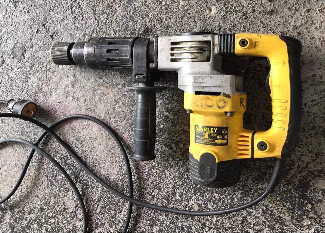 STANLEY Chipping Hammer, Commercial & Industrial, Construction Tools