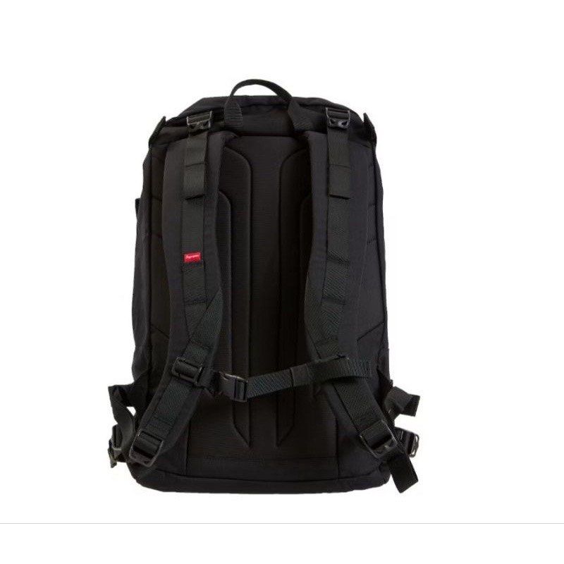 Supreme TNF RTG Backpack (Category: Backpacks) located in Las Pinas. Submitted by DC.OneStopShop (Listing ID 1200157159, Image 2). Description: PRE-ORDER✅ ▪️Supreme TNF RTG Backpack 🚢 Free shipping Vietnam to Ph ⭐️Place your order now⭐️ 🎁ETA: Dec 30.