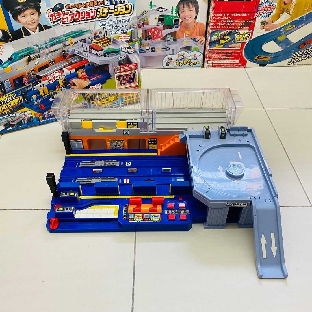 Tomica train station hot sale