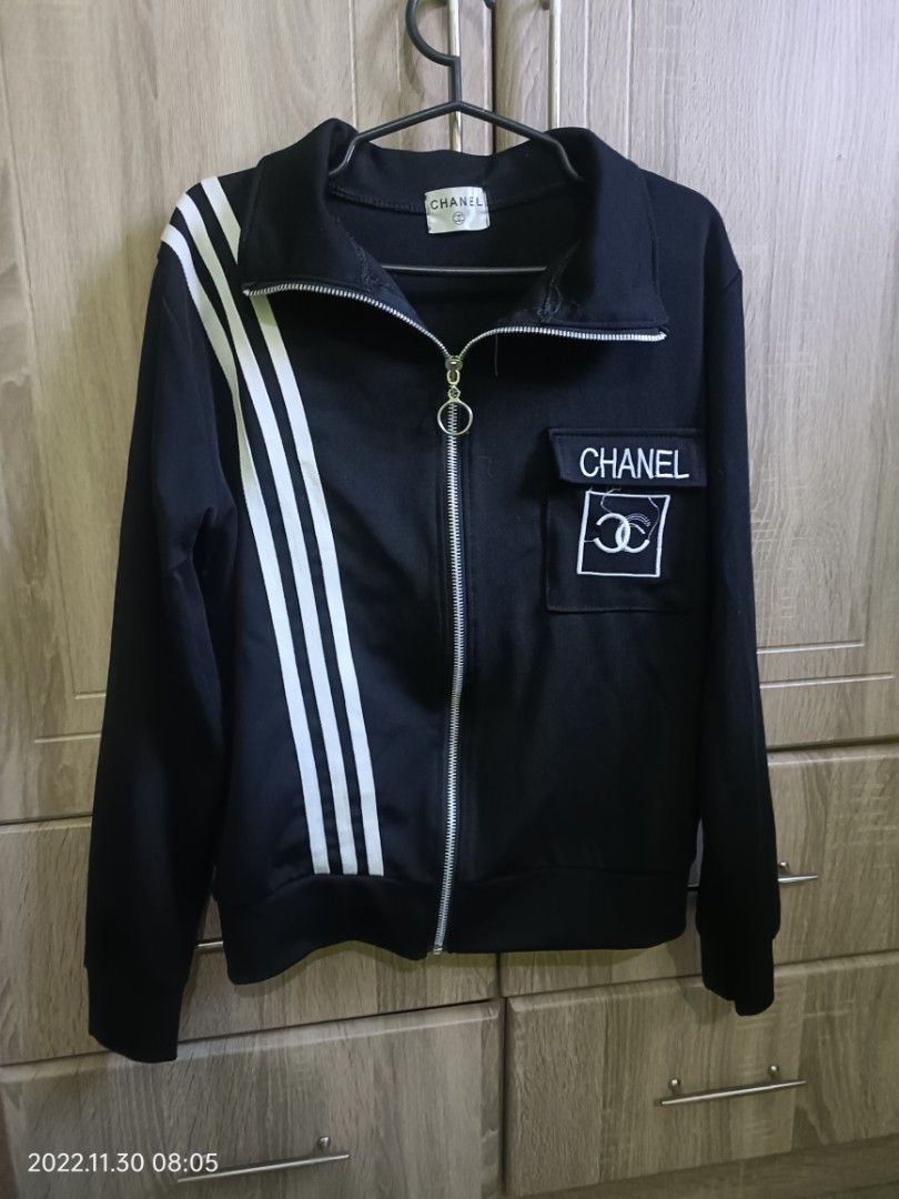 Terno chanel jacket / jogging pants, Women's Fashion, Coats, Jackets and  Outerwear on Carousell