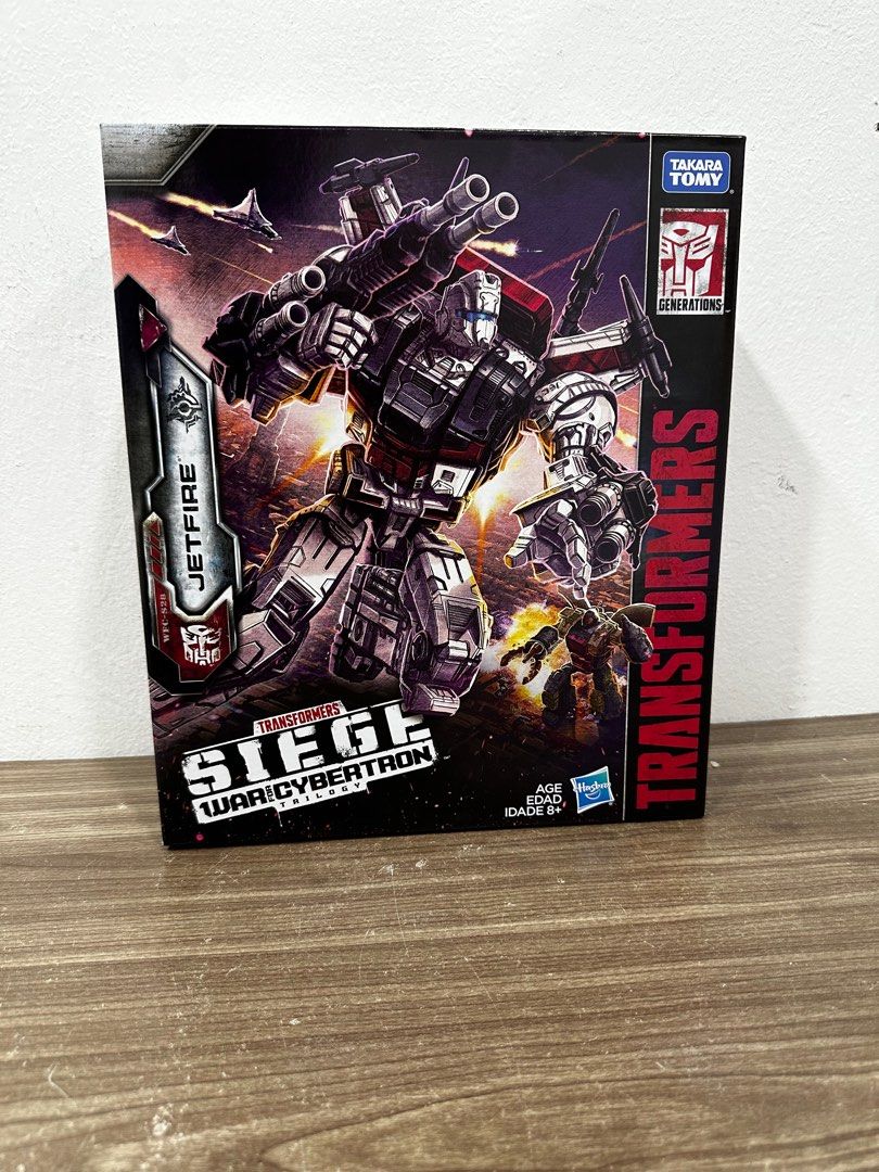 Transformer Hasbro Siege Jetfire reissue (instock), Hobbies & Toys