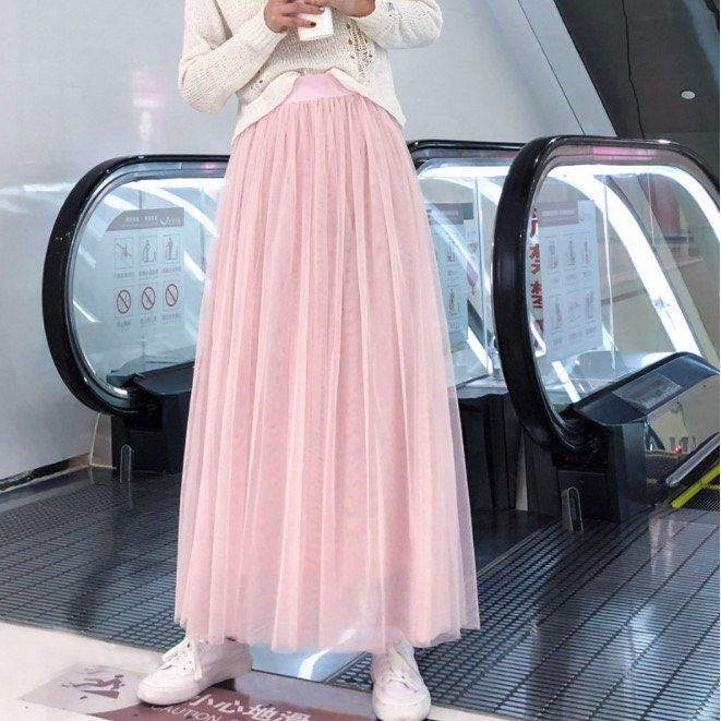 tutu skirt Women s Fashion Bottoms Skirts on Carousell