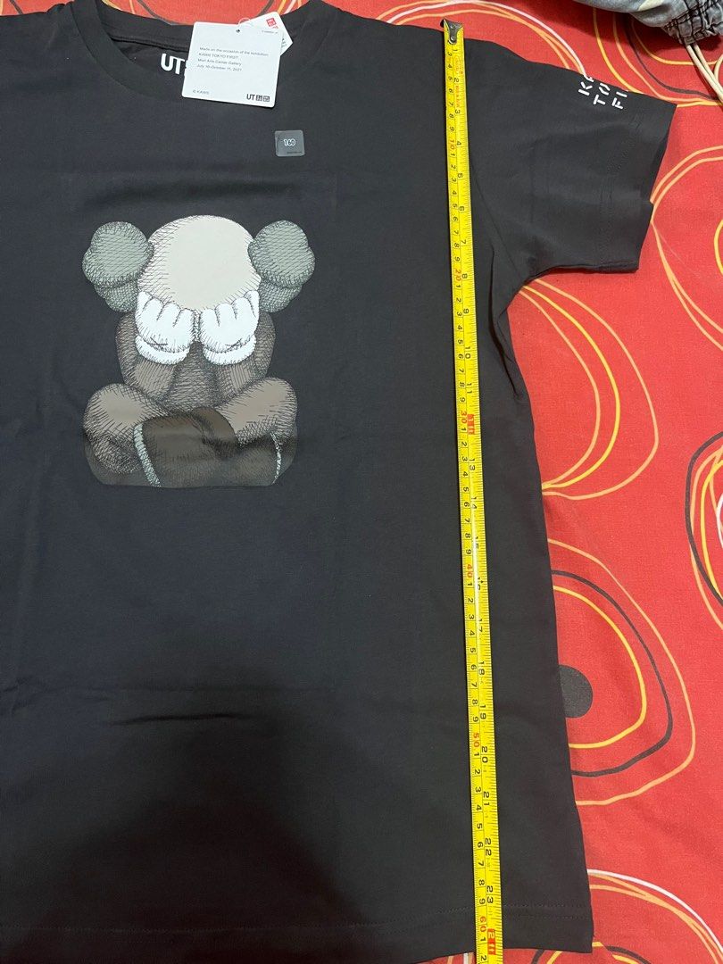 T-shirt UNIQLO X KAWS UT Tokyo First - Taille 3XL USA (Big & Tall) + Sac Sesame Street - Neuf Avec étiquettes