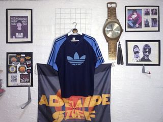(Kategori: ) berada di . Dikirim oleh adela.idestuff (ID iklan 1200190844, Gambar 1). Deskripsi: .