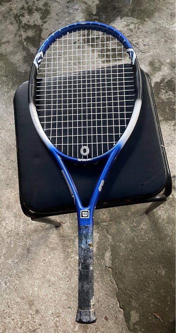 WILSON TENNIS RACKEThammer oversized 5.8; SO ZORB GROMMETS, Sports