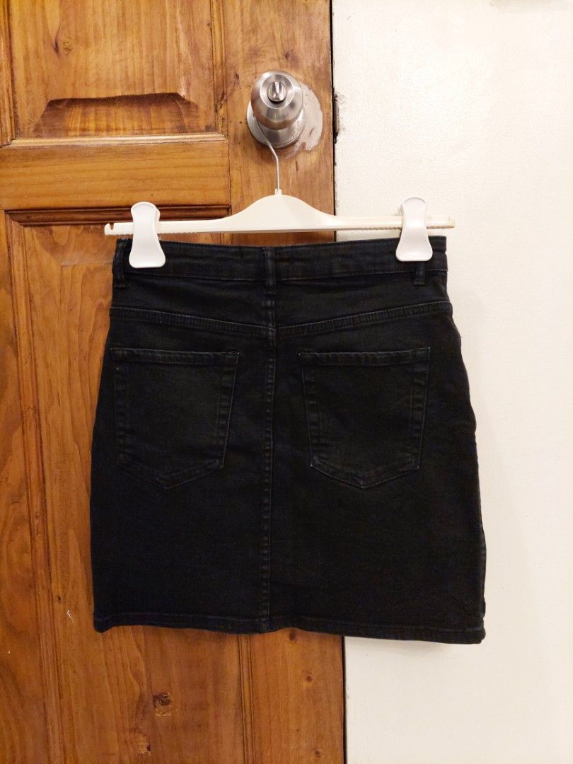 Zara Mini Skirt - Black