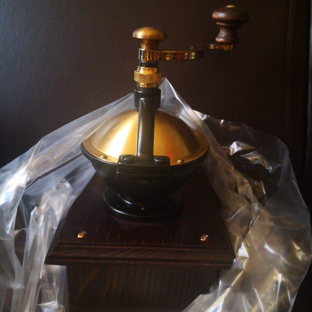 Zassenhaus La Paz Old Style Coffee Grinder, Furniture & Home Living