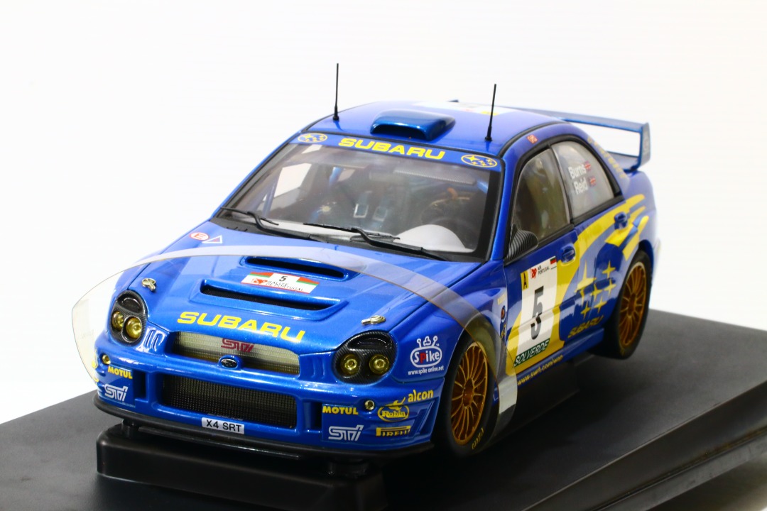カスタム品 1/18 AUTOart スバル インプレッサ WRC 2001引き続き検討します