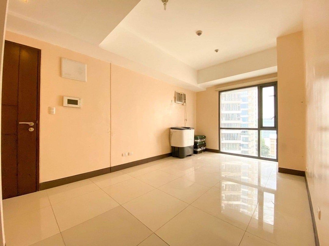 1 Bedroom For Sale in Viceroy, Mckinley, BGC, Taguig City, Property