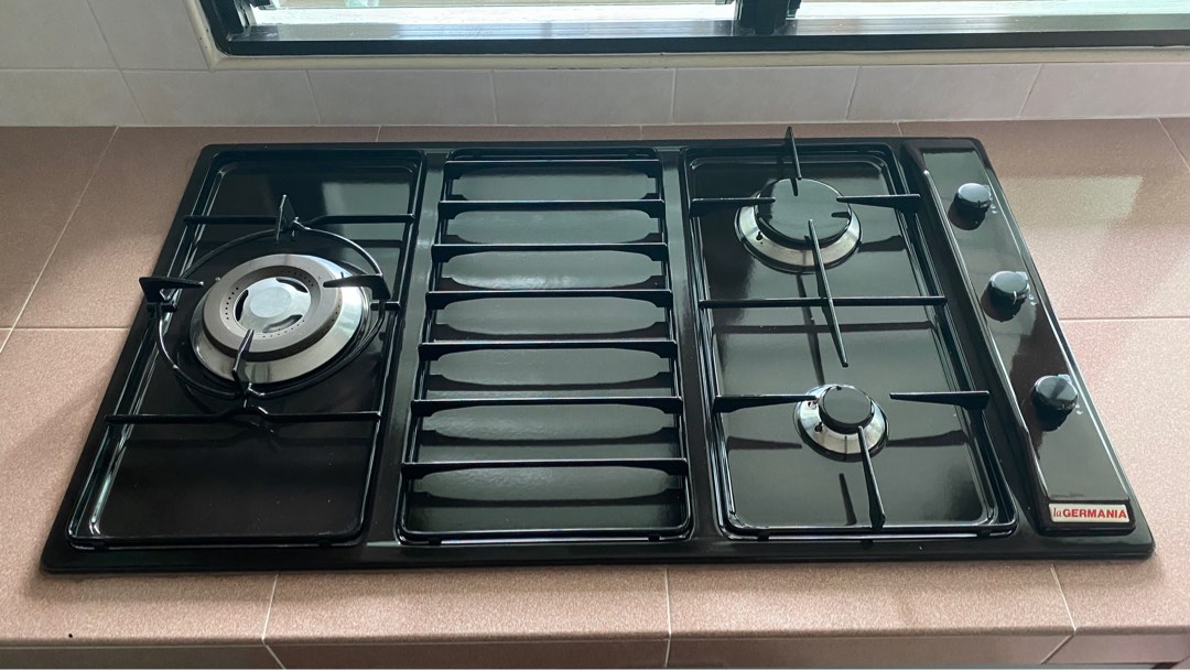 3 burner LA Germania cooktop gas stove, TV & Home Appliances, Kitchen