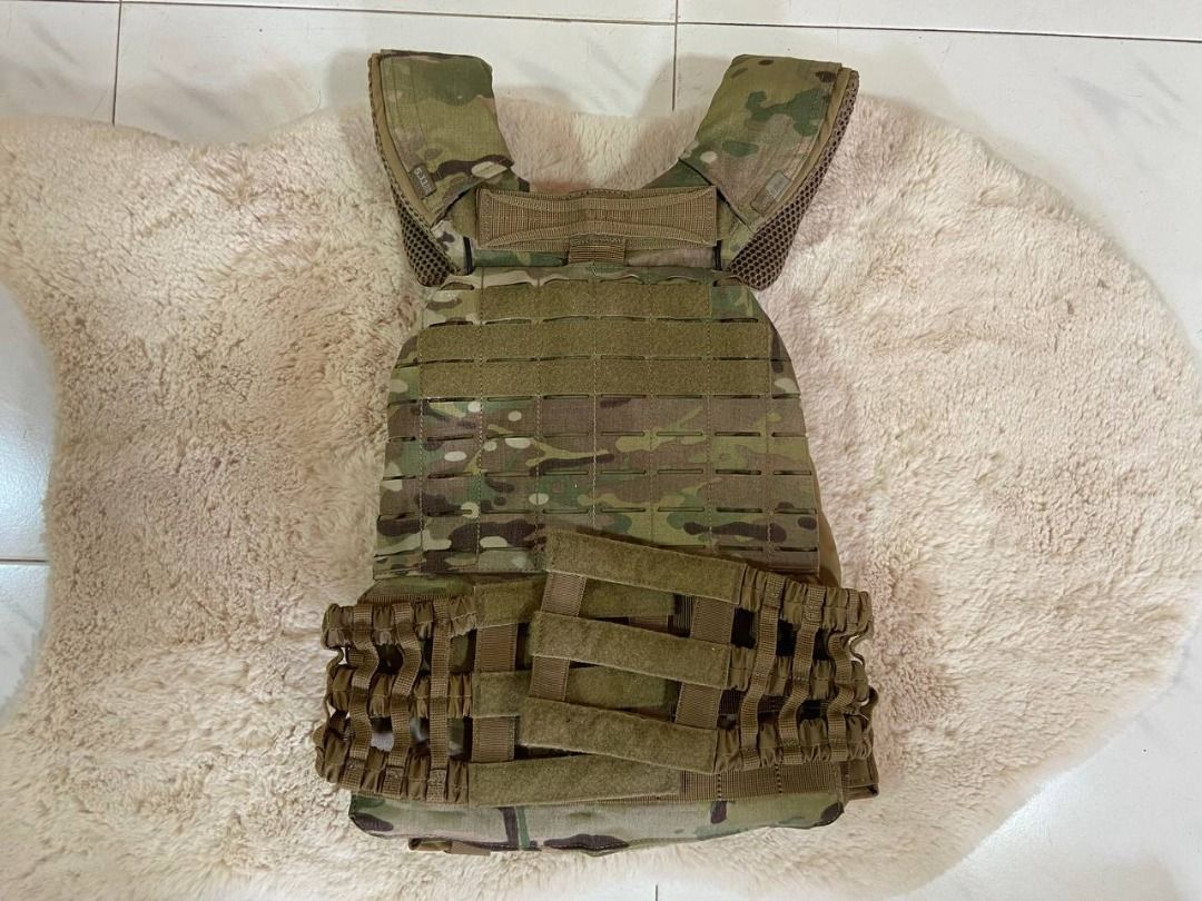 5.11 TacTec Plate Carrier, Sports Equipment, Exercise & Fitness, Weights &  Dumbbells on Carousell