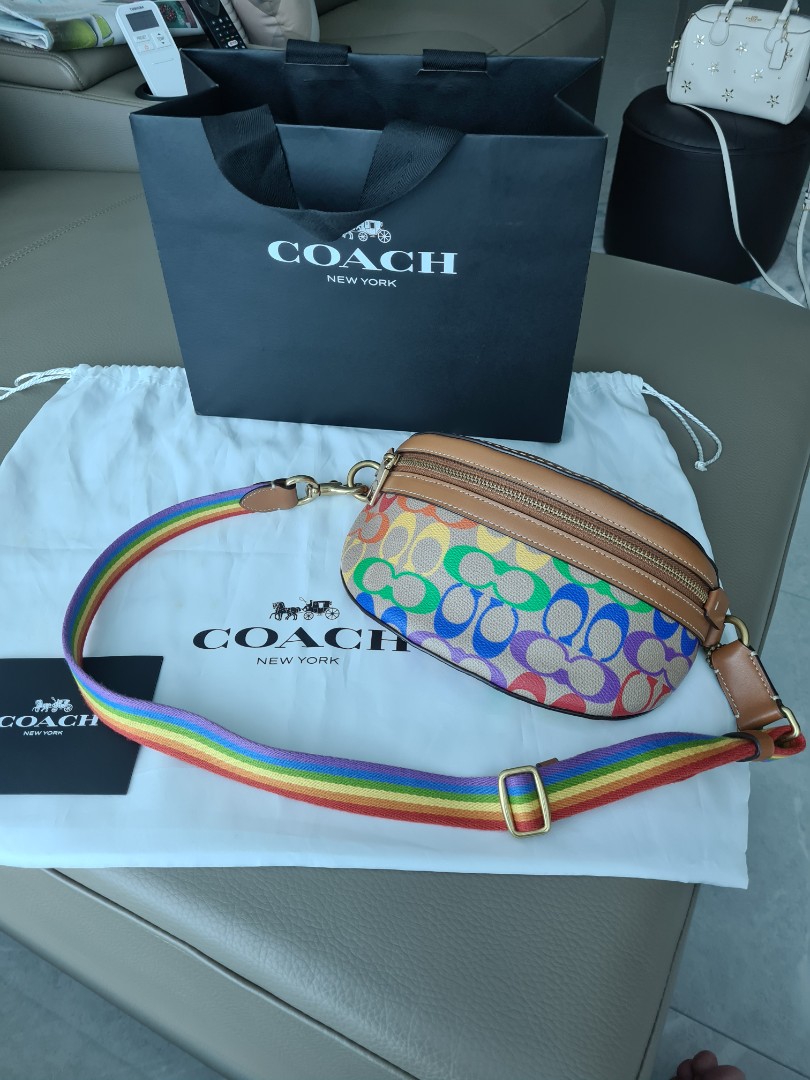 * Fast deal* Authentic Coach Rainbow belt bag, Women's Fashion, Bags