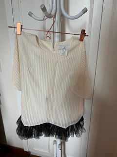 Aalis top with mesh bottom64224418944898110