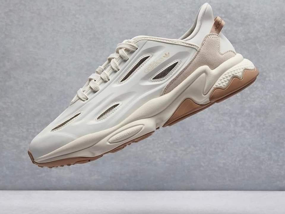 Adidas ozweego celox off white pale brown size 13 Men s Fashion