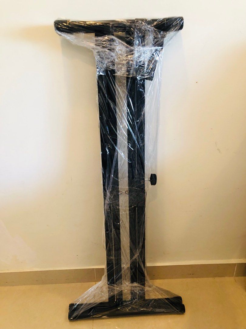 Adjustable Organ stand, Hobbies & Toys, Music & Media, Music