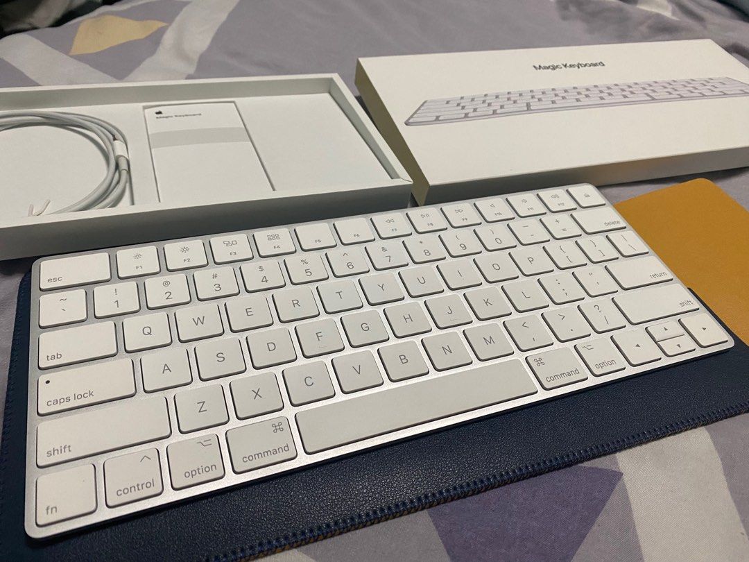 Apple Magic Keyboard, Computers & Tech, Parts & Accessories, Computer ...
