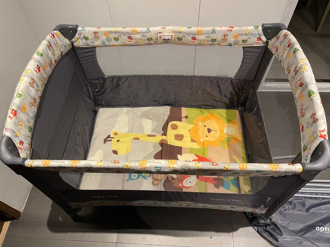 Apruva Dream n Play CoSleeper Crib, Babies & Kids, Baby Nursery & Kids