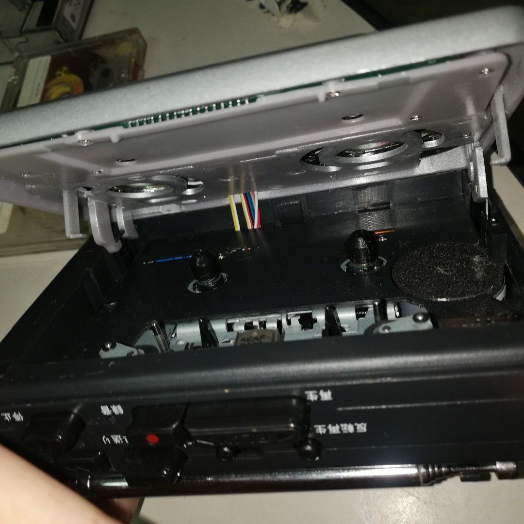 Audio pro88 cassette player (Category: Portable Music Players) located in Paranaque City. Submitted by 4thestate.surplusan (Listing ID 1194748724, Image 2). Description: Audio pro88 cassette player. Power ok only. Location san antonio paranaque..