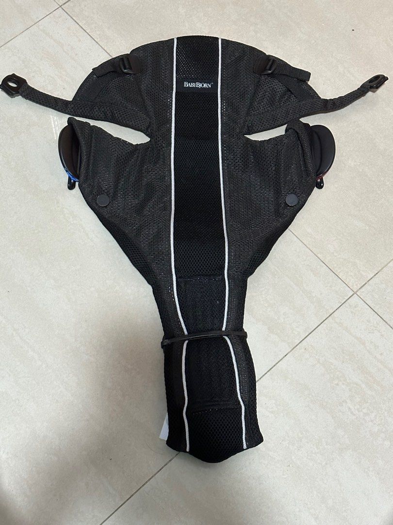 Baby Bjorn Carrier, Babies & Kids, Going Out, Carriers & Slings on