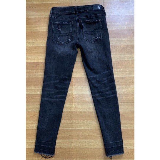 American Eagle Ripped Jeans, Women's Fashion, Bottoms, Jeans on Carousell