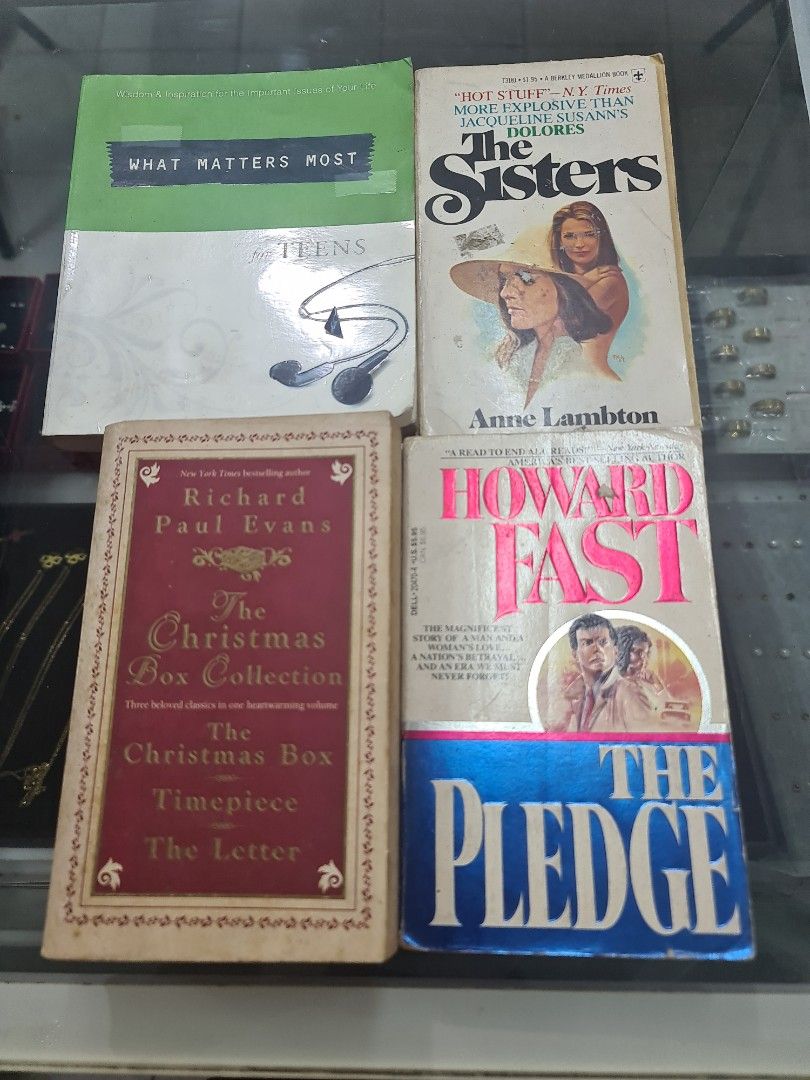 Book bundle 4, Hobbies & Toys, Books & Magazines, Fiction & Non-Fiction ...