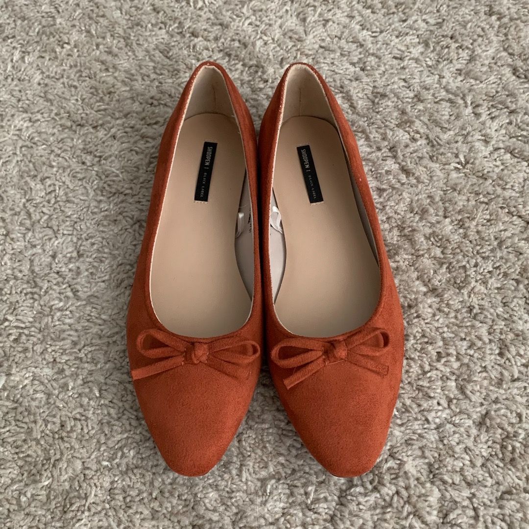 Dark cheap orange shoes