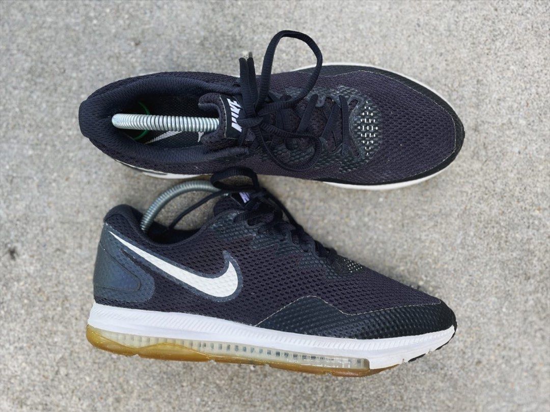 Nike running zoom outlet all out low 2
