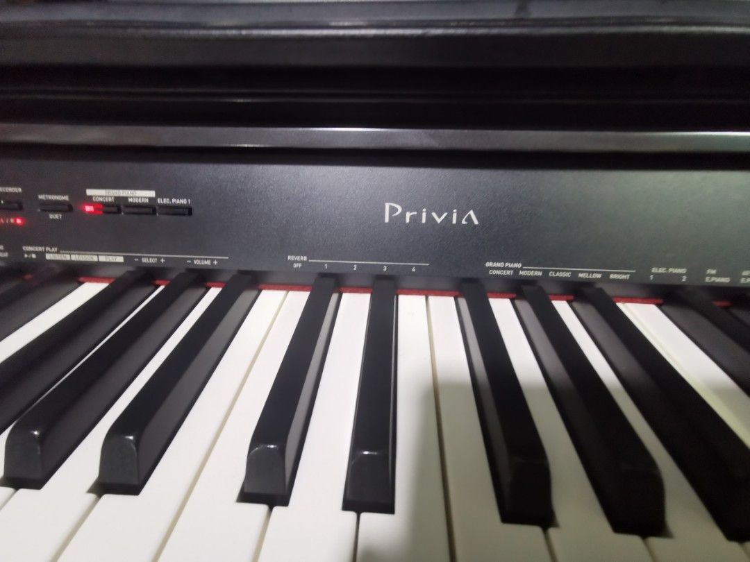Casio privia px760 digital piano, Hobbies & Toys, Music & Media