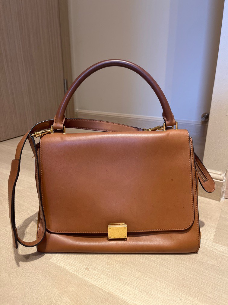 Celine Trapeze, Women's Fashion, Bags & Wallets, Shoulder Bags on Carousell