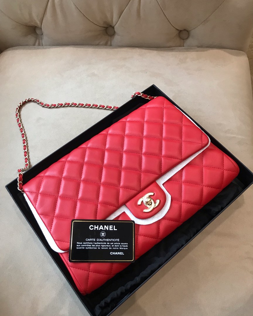 Chanel Clutch With Chain, Luxury, Bags & Wallets on Carousell