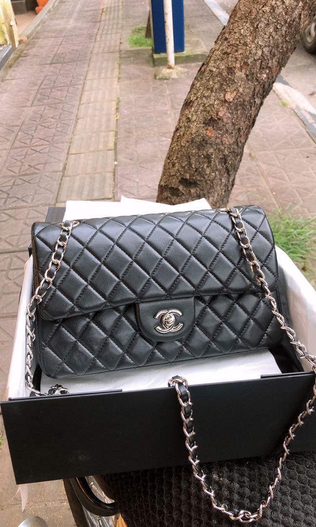 Chanel flap bag lambskin medium, Luxury, Bags & Wallets on Carousell