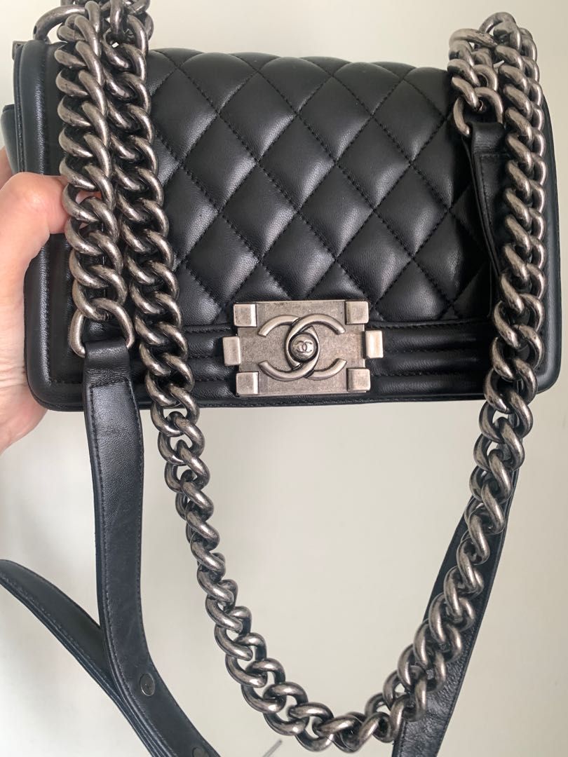 Chanel le top boy small